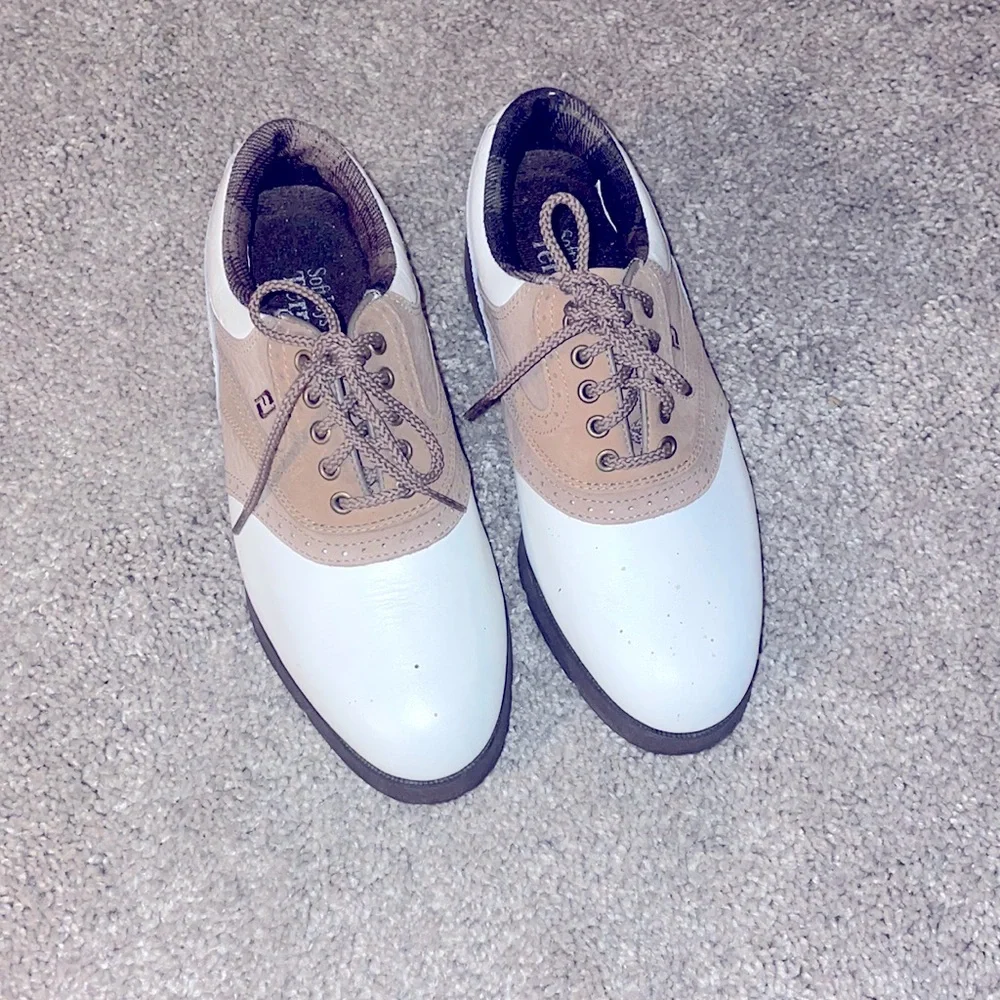 Youth foot-joy golf shoes in white and tan size 5 m
